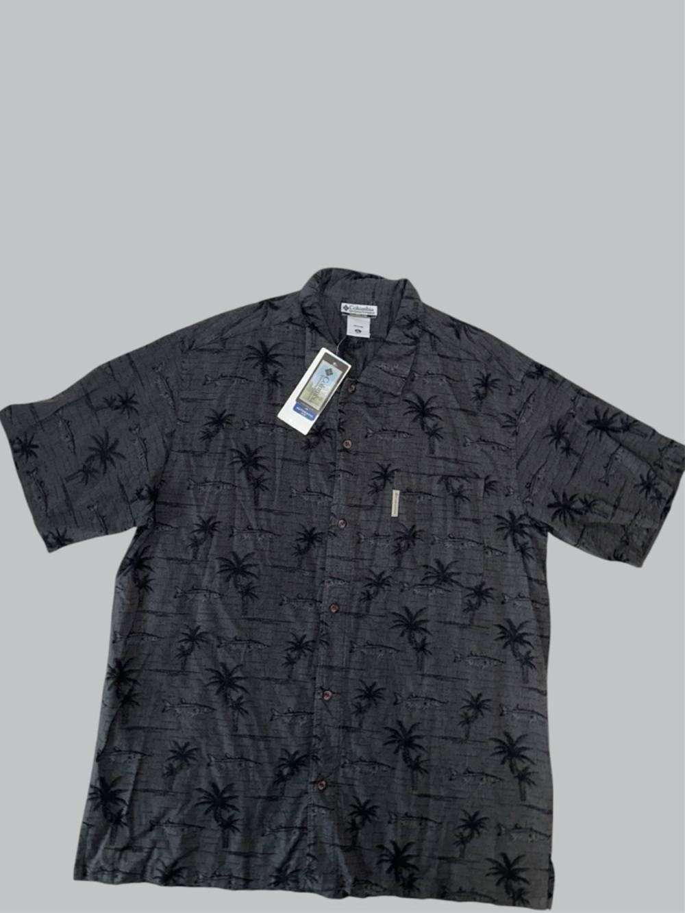 Men's NWT Columbia Short-Sleeve Button Up XL